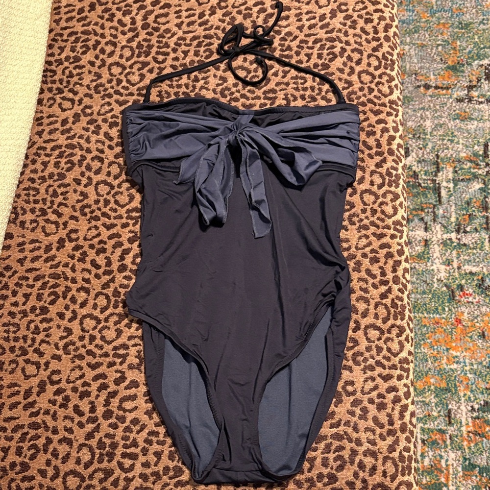 Tie Front Bandeau In ne Piece Swimsuit, Size Medium